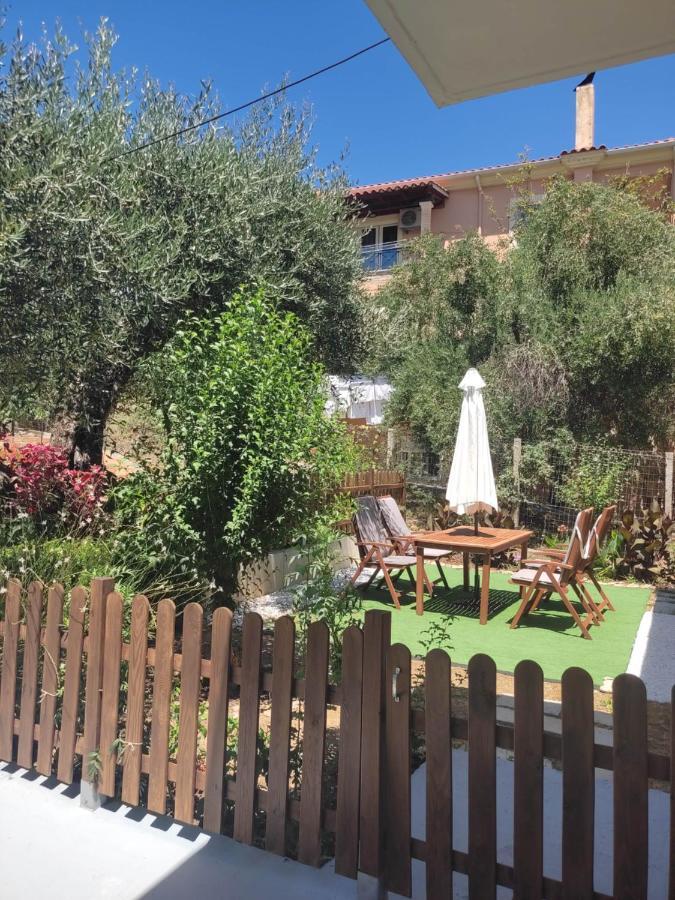Apostolos & Eleni Family Apartments Perama  Extérieur photo