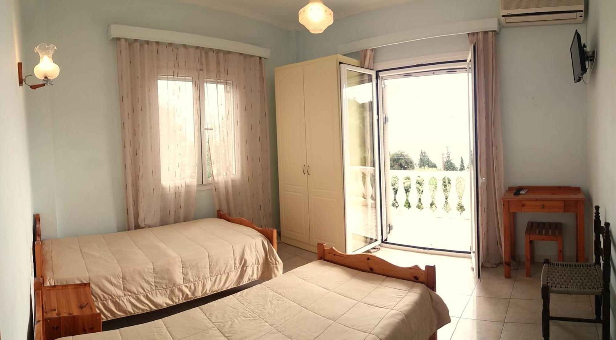 Apostolos & Eleni Family Apartments Perama  Extérieur photo