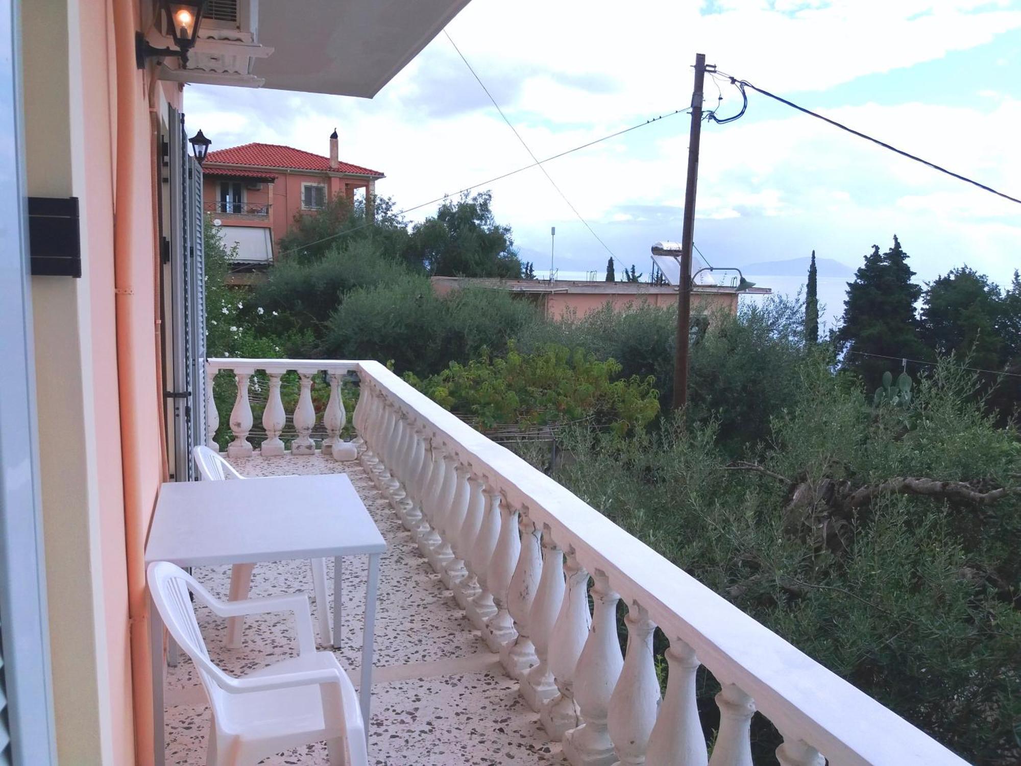 Apostolos & Eleni Family Apartments Perama  Extérieur photo