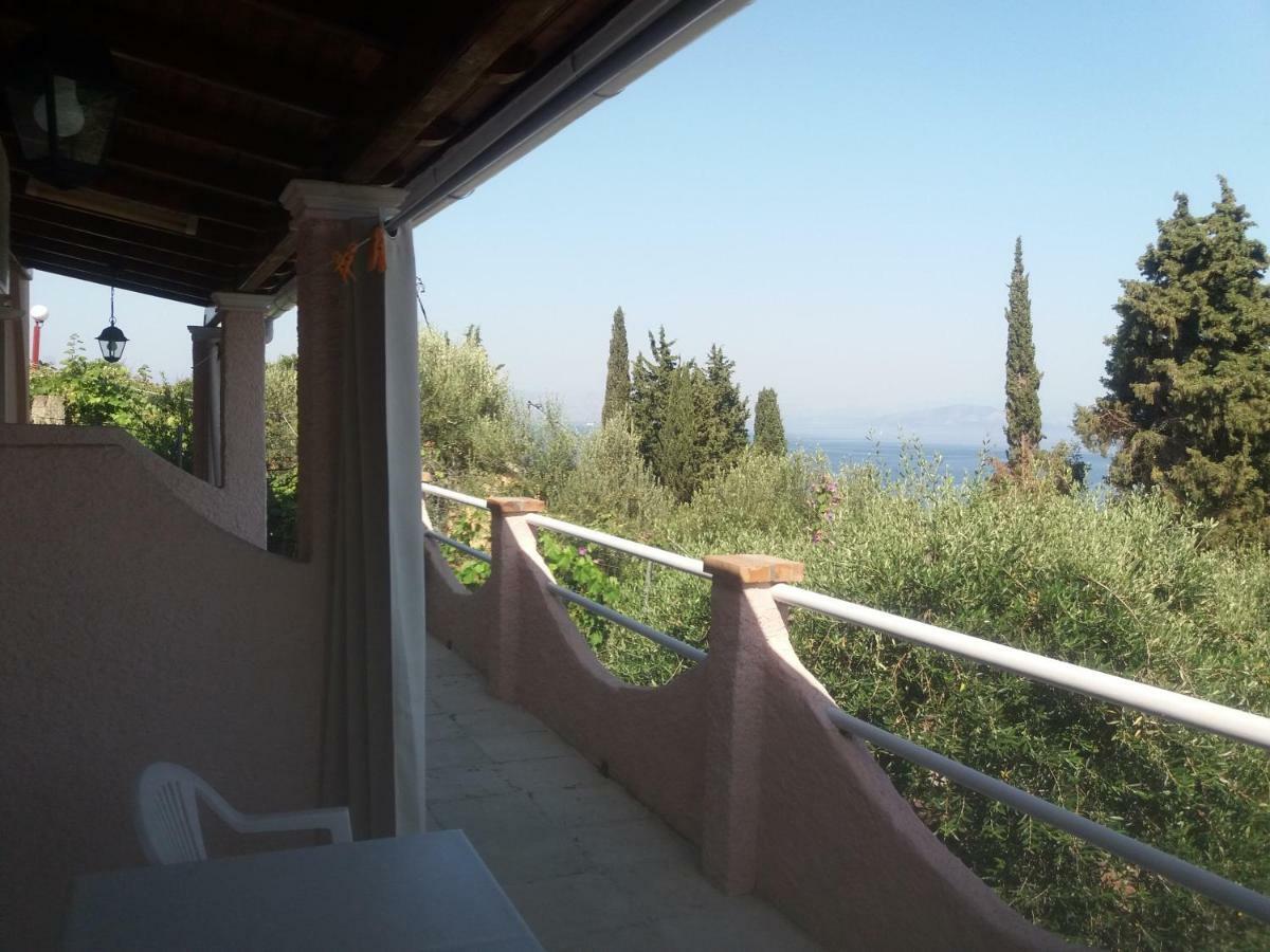 Apostolos & Eleni Family Apartments Perama  Extérieur photo